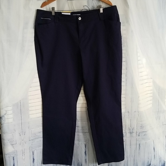 Sold - Picture 2 of 4